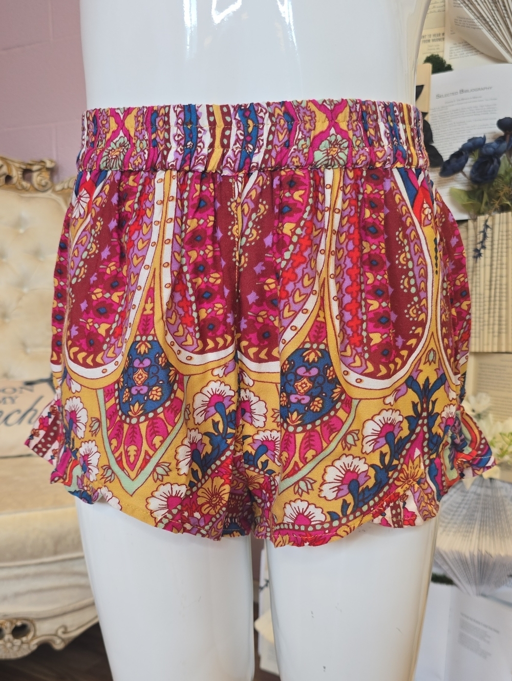 Billabong High-waist Floral Tapestry Soft Shorts SM Multicolor